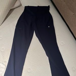 FIGS Maternity scrub pants